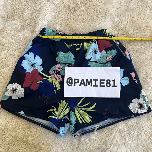 NO LABEL Women’s Blue Floral Blazer & Shorts Set Size S/M EUC - Picture 12 of 17